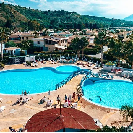 Dimora Solemar-mareluna Village Appartement Campofelice Di Roccella